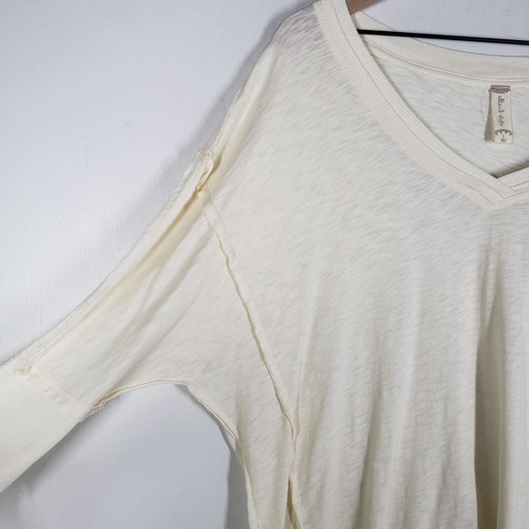 Altar'd State Slub Knit Dolman Tee L Ivory Ribbed Raw Edge Tunic Top - Picture 2 of 7